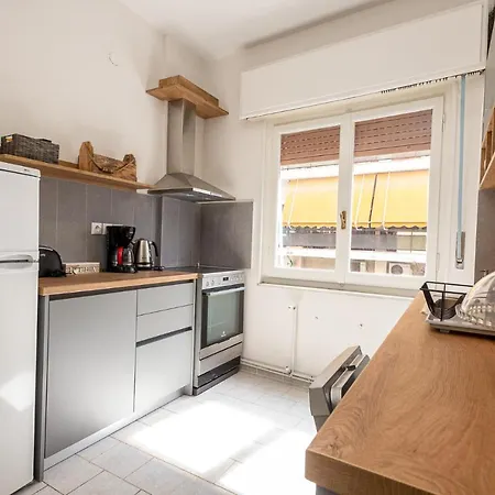 Square 119 Апартаменты Волос